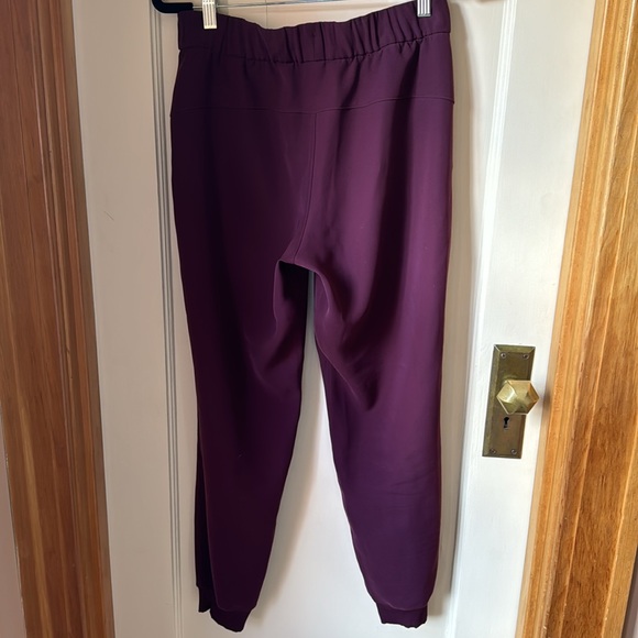 Lululemon jogger size 6 - Picture 5 of 8